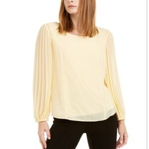Yellow blouse